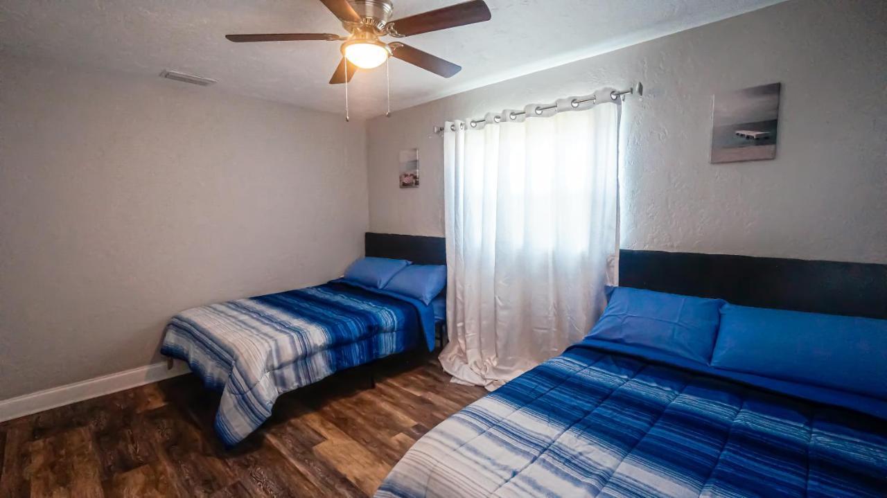 Elegant Cozy Oasis On A Traffic Free Street Villa Клиъруотър Екстериор снимка